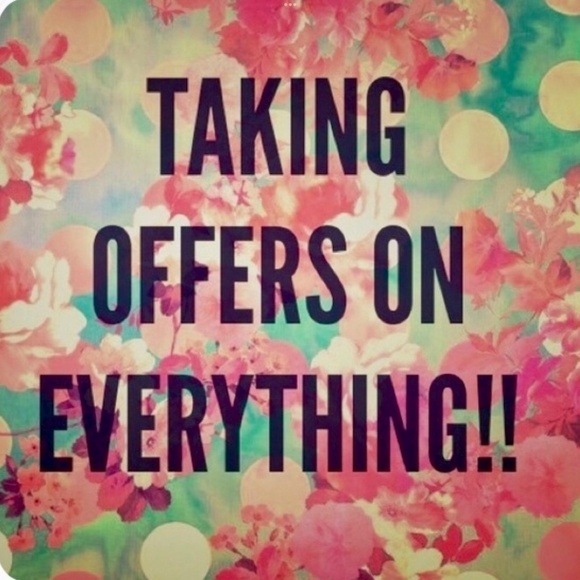 CLOSET CLEAR-OUT - Picture 1 of 1